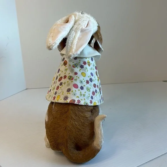 Resin Easter bunny ears basset hound dog sculpture - Picture 5 of 6